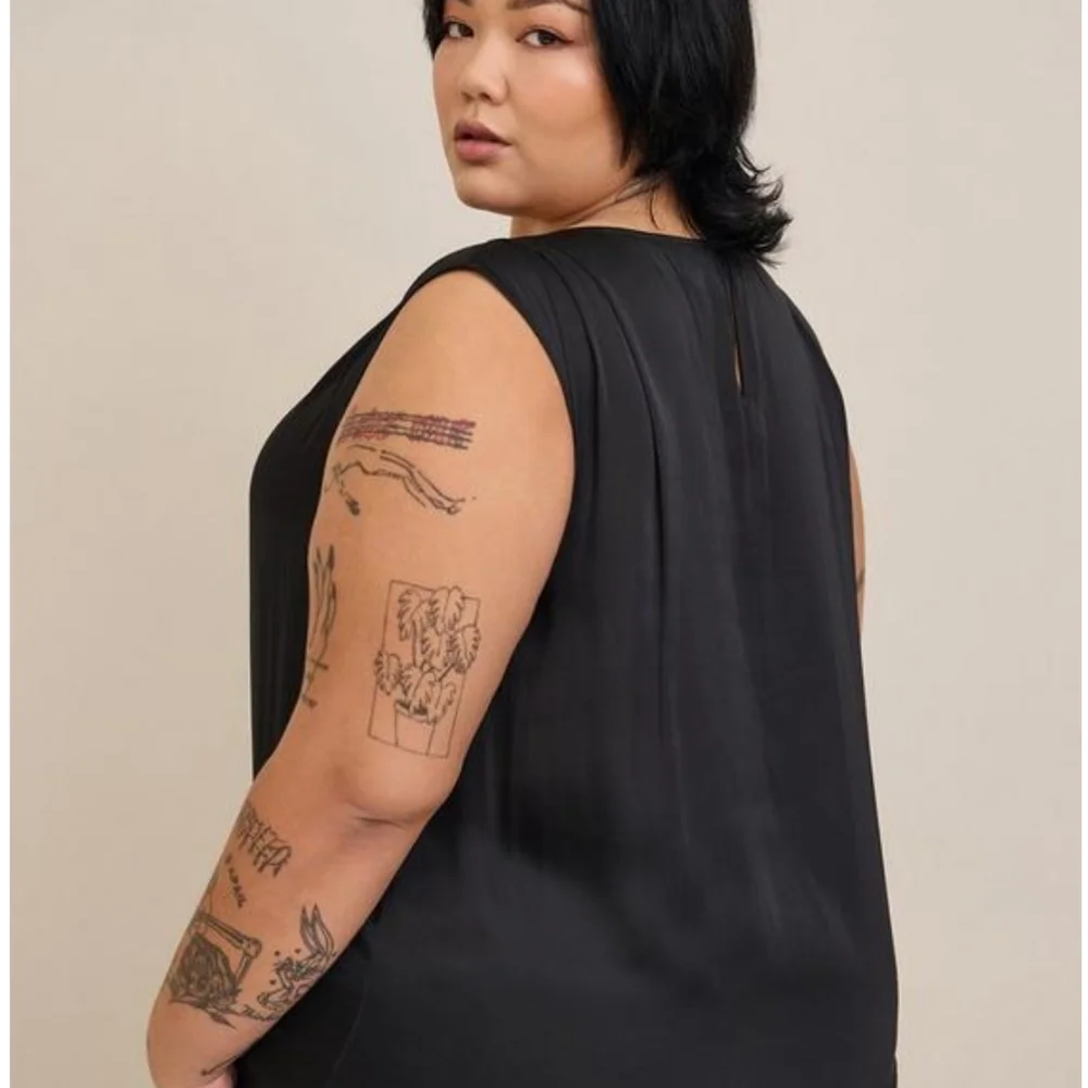 Torrid Satin Shell Tank Top - Picture 3 of 8